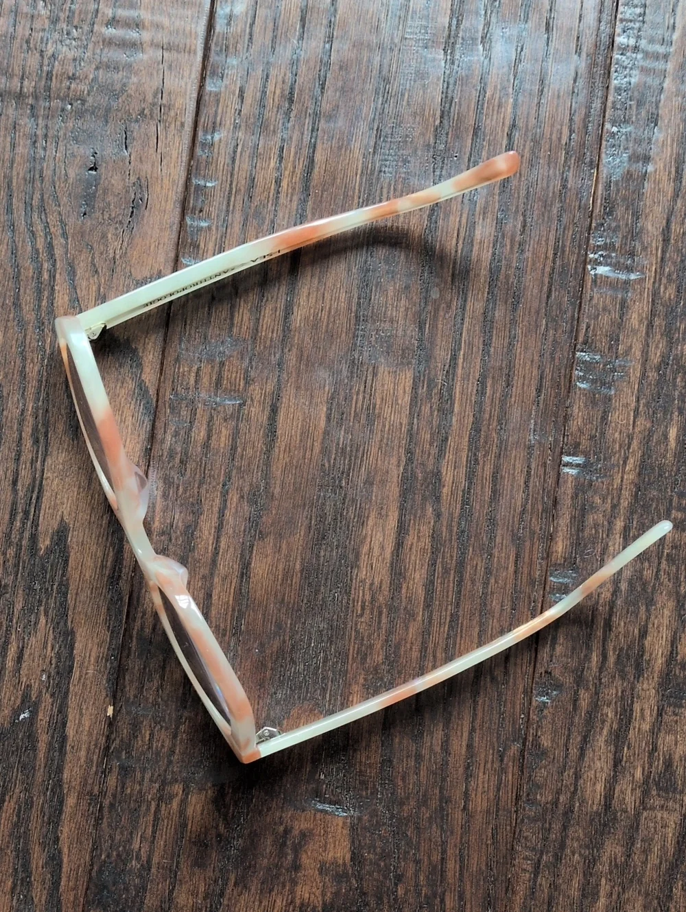 ANTHRO I Peach Tortoiseshell Cat-eye Frame TAYLOR Reader Glasses by I-SEA